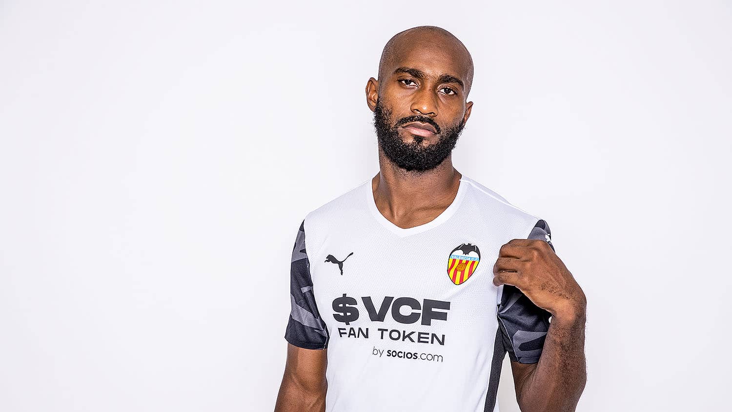 Foulquier: Im very excited to play with a full crowd at Mestalla -  Valencia CF