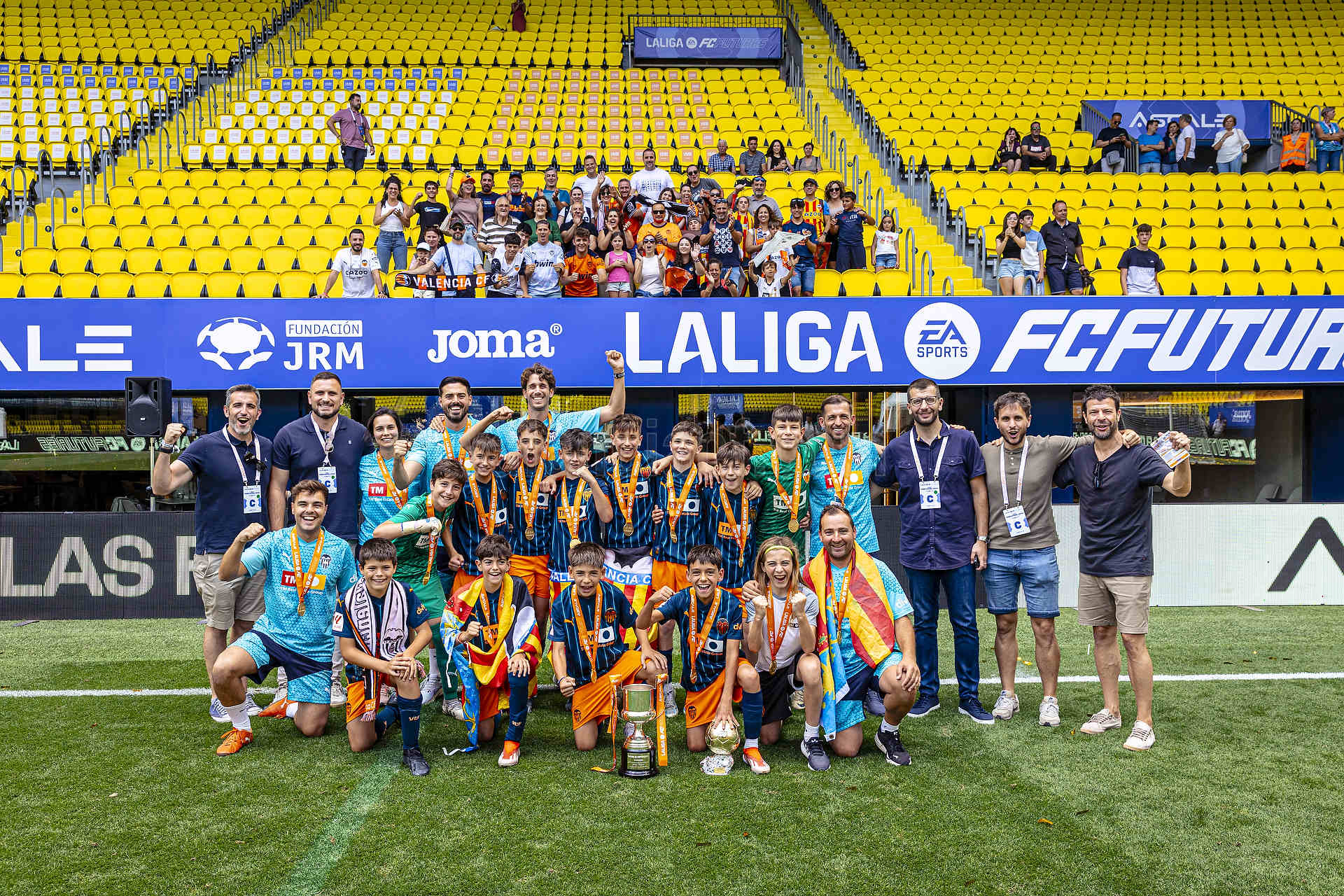 El VCF Alevín A, Campeón de LaLiga FC Futures 2024 Valencia CF